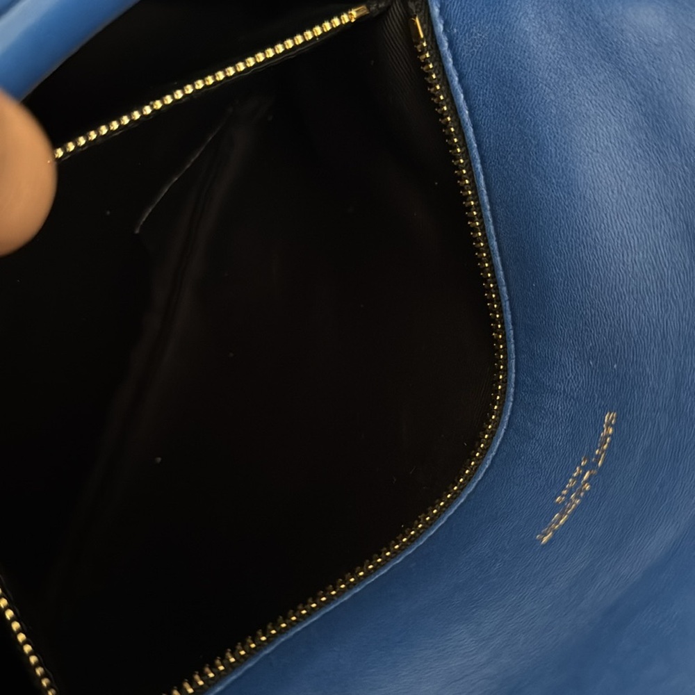 ❌SOLD❌Saint Laurent Blue Quilted LouLou Puffer Leather Shoulder Bag - Picture 15 of 17
